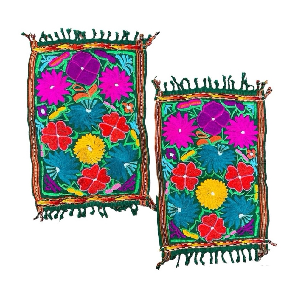 Embroidered Green Placemats 2 Pc Set